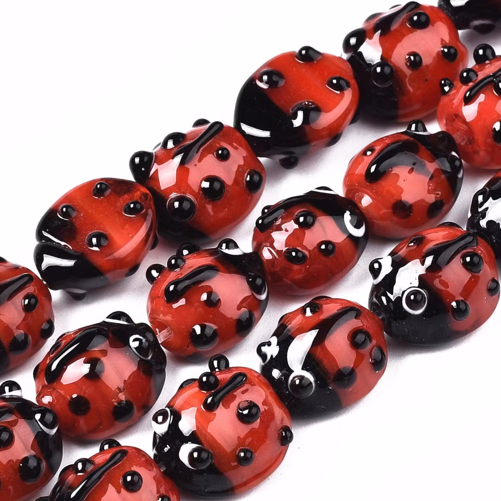 Lampwork, Glaspärlor, Nyckelpiga, ca 20st