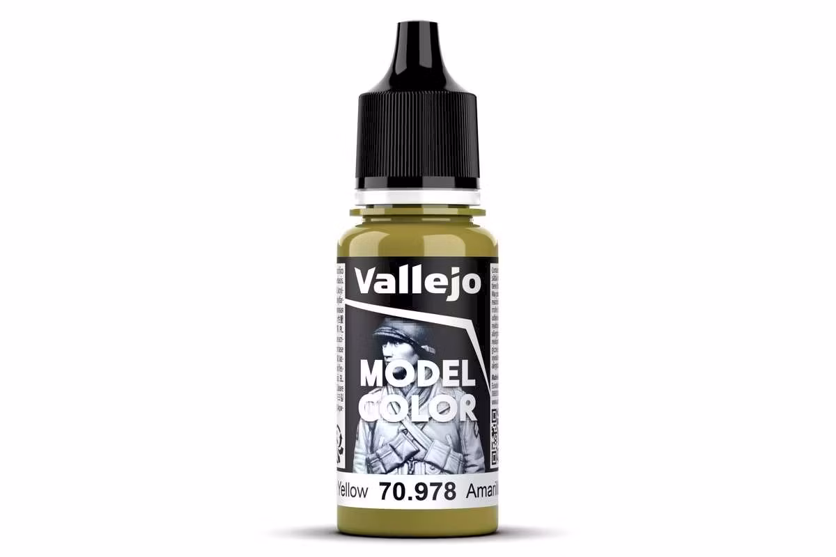 Vallejo Dark Yellow, 18mm, No 120