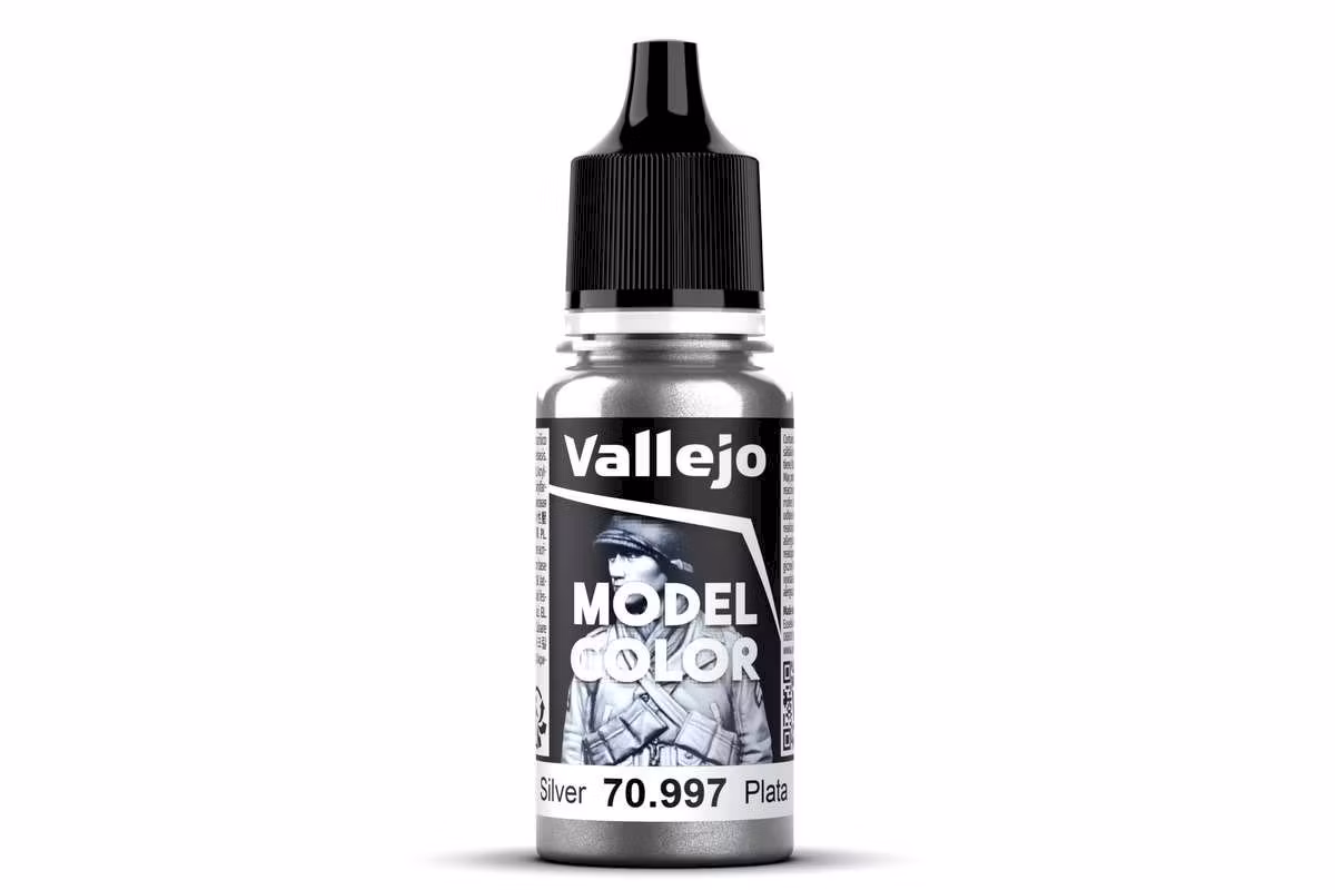 Vallejo Silver (metallic), 18mm, No 195
