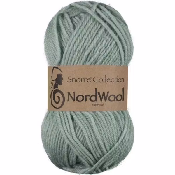 Snorre Collection Nordwool, 50g, 128 Ljuspetrol – helt garnnystan med Nordwool-banderoll.