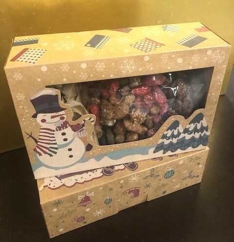 Present askar för jul godis.