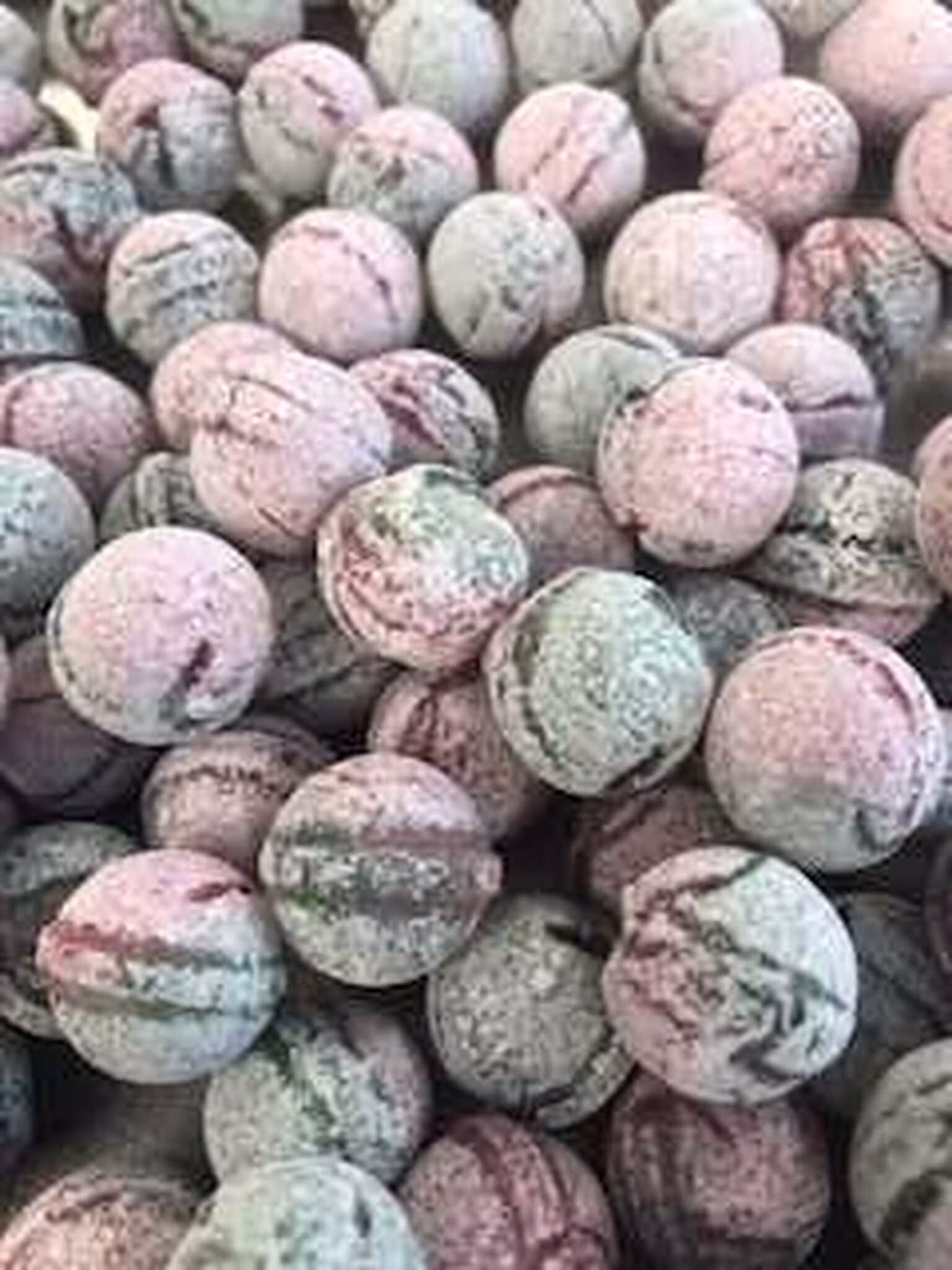 Pulver fyllt äpple karameller.