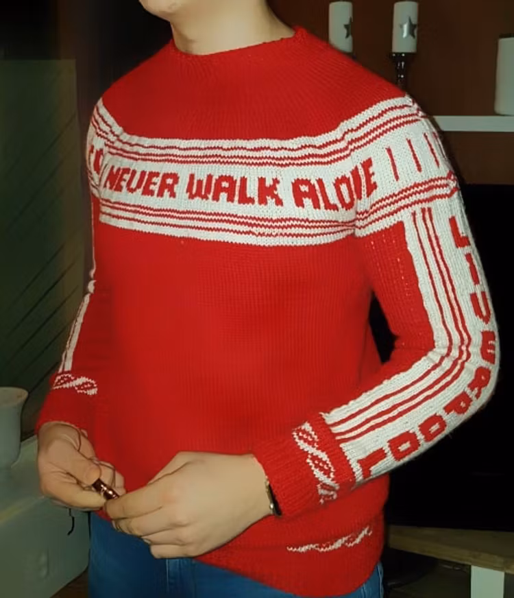 Mønster på genseren : Liverpool Army