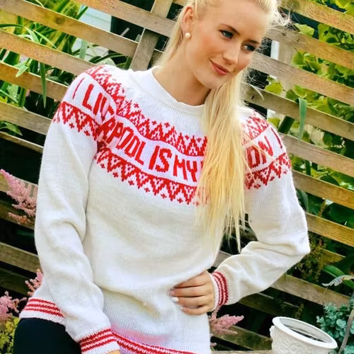 Mønster på genseren : Liverpool is my religion