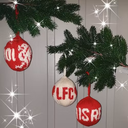 Mønster på 10 stykk julekuler