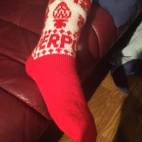 Mønster på sokken : Hillsborough flame