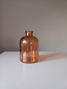 Ljusbrun Glasflaska
