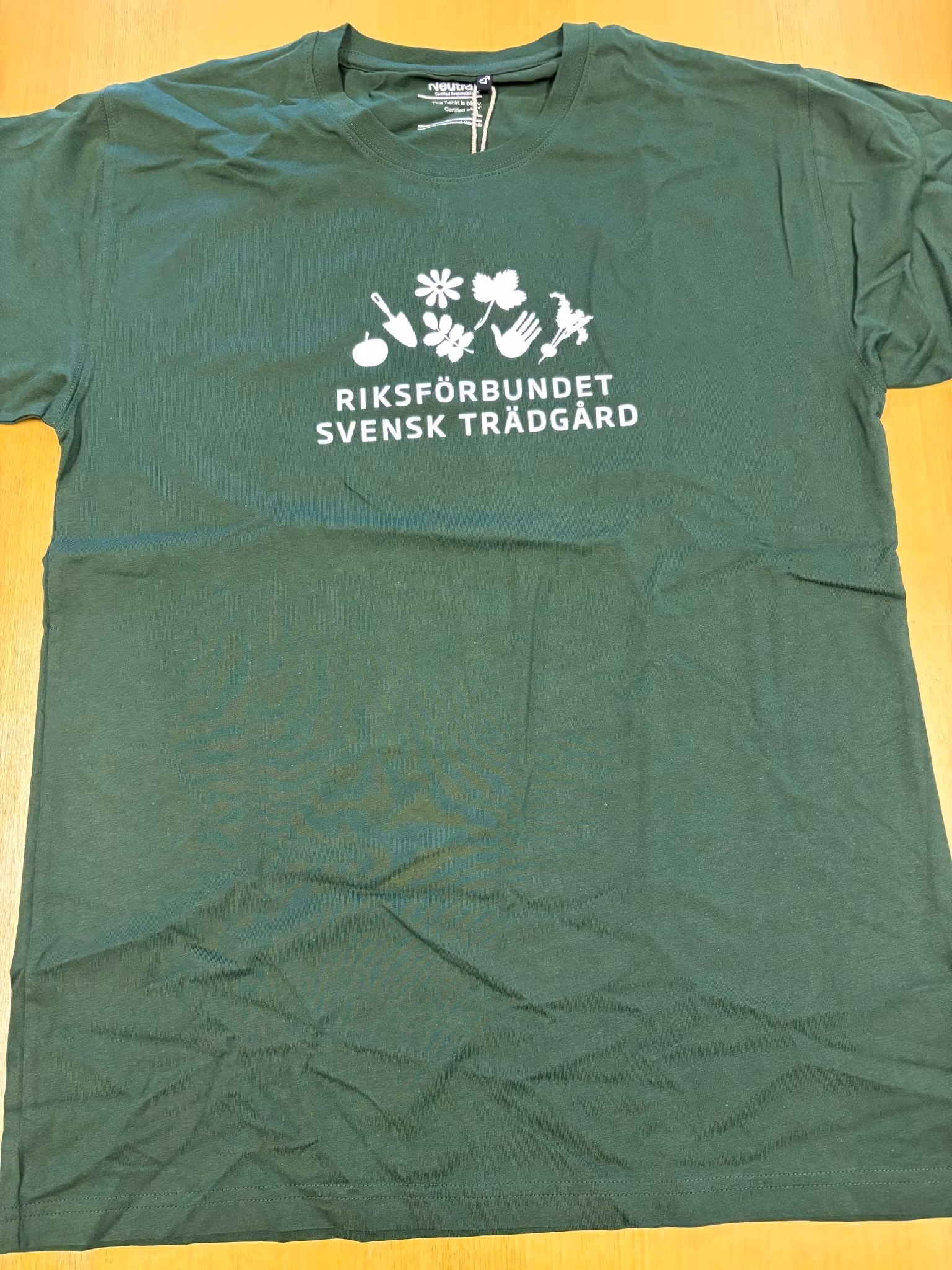 T-shirt Svensk Trädgård - mörkgrön - Andrahands sortering