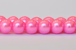 Vaxade glaspärlor 3 mm cerise, 1 sträng