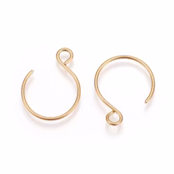 Guldfärgat kirurgiskt stål runda öronkrokar med PVD plätering, 50 st