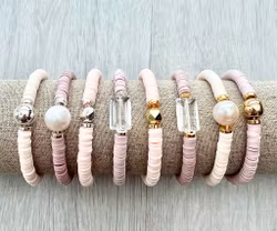 Heishi pärlor ljus aprikos, 1 sträng