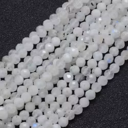 Facetterad månsten vit 1.5-2 mm, 1 sträng
