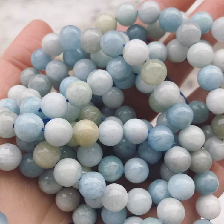 Akvamarin "multi" 8 mm, 1 sträng