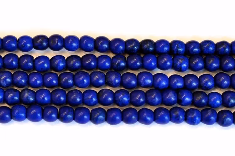 REA: Howlite blå 3-4 mm, 1 sträng