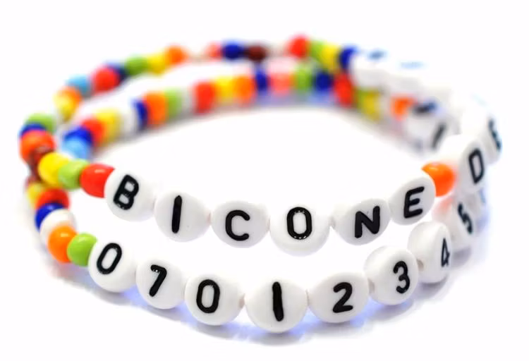 REA: Bokstavspärla F, ca 500 st