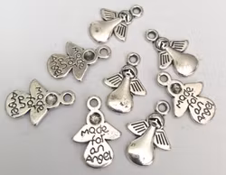 REA: Antikfärgade berlocker Made for an angel, ca 80 st