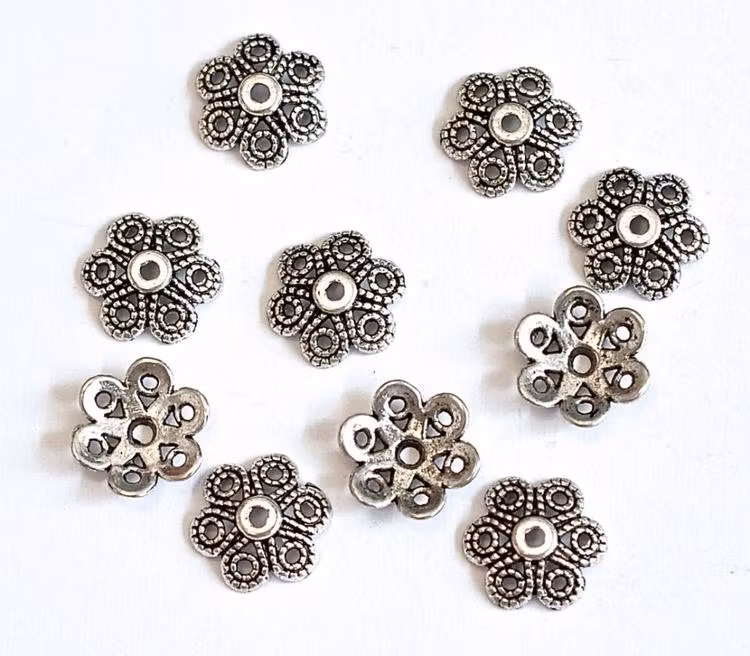 REA: Antikfärgade pärlhattar 12 mm fint mönstrade, ca 50 st