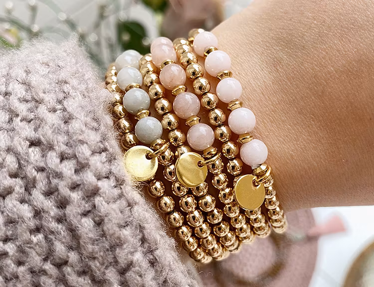 Guldfärgat rostfritt stål runda tags 10 mm med PVD plätering, 10 st