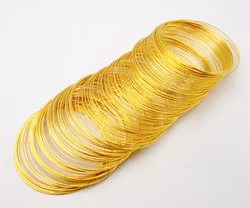 Guldfärgad memorywire för armband, ca 10 varv