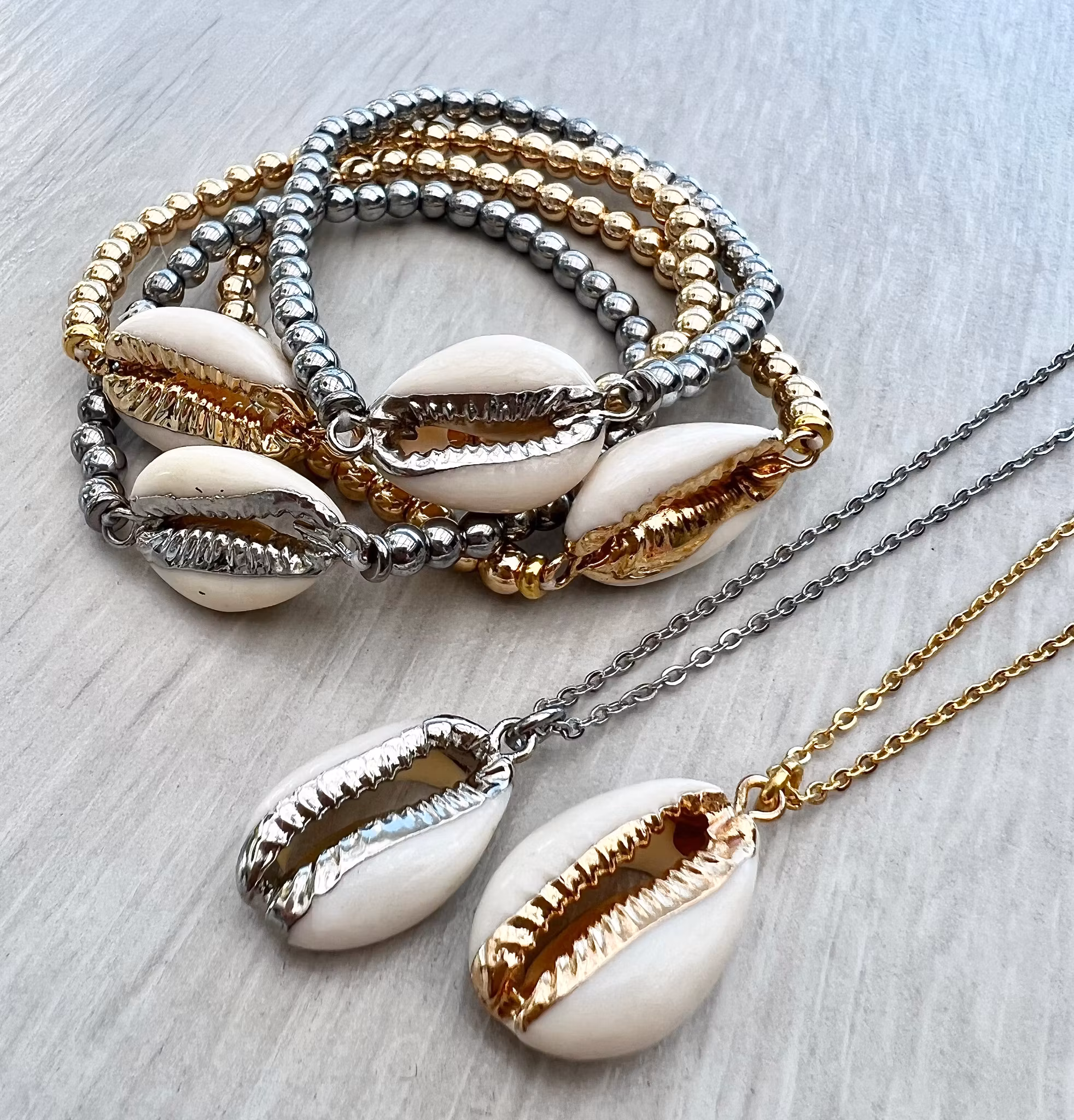 Antikfärgat hänge näcka, 1 st