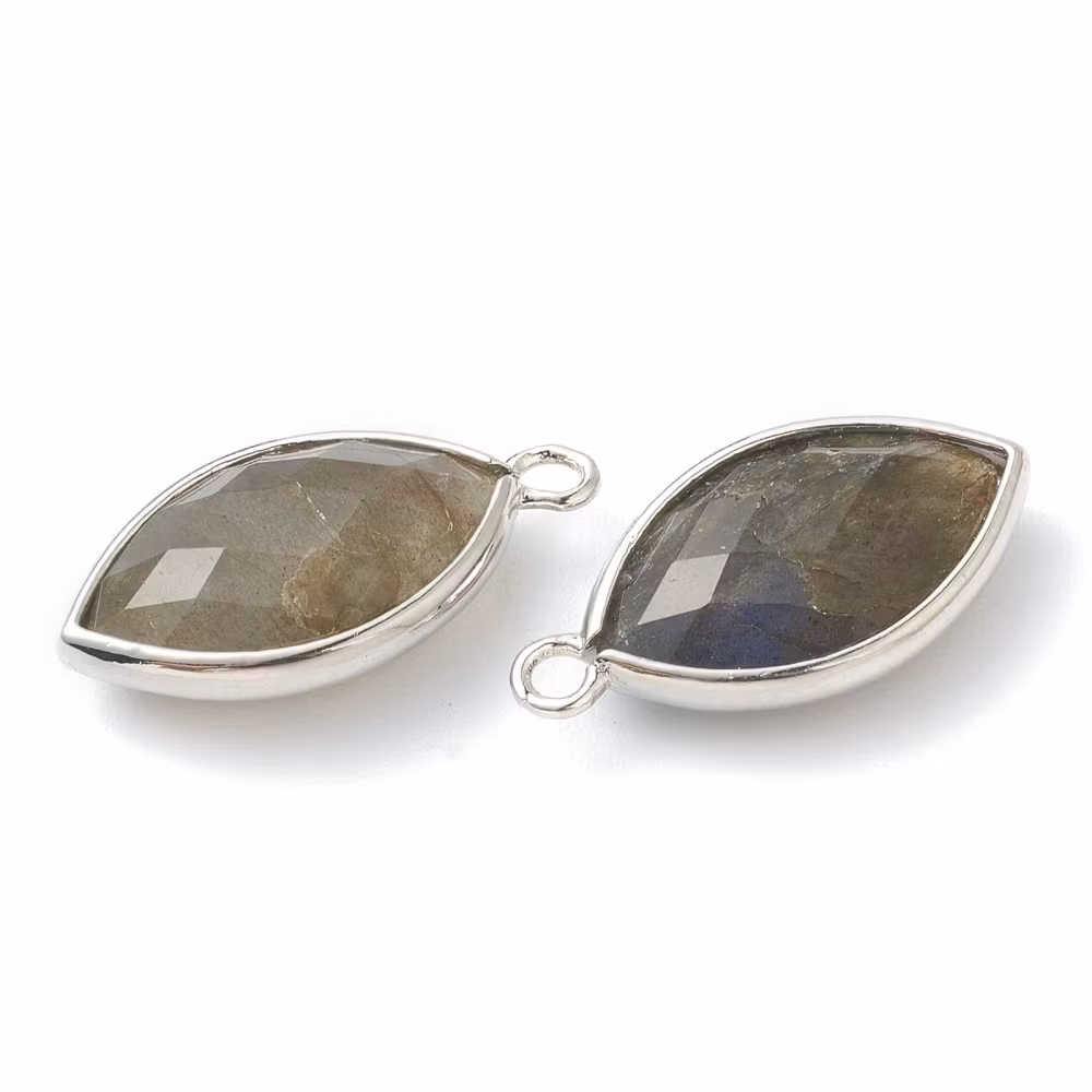 Antikfärgad avlång berlock labradorite, 1 st