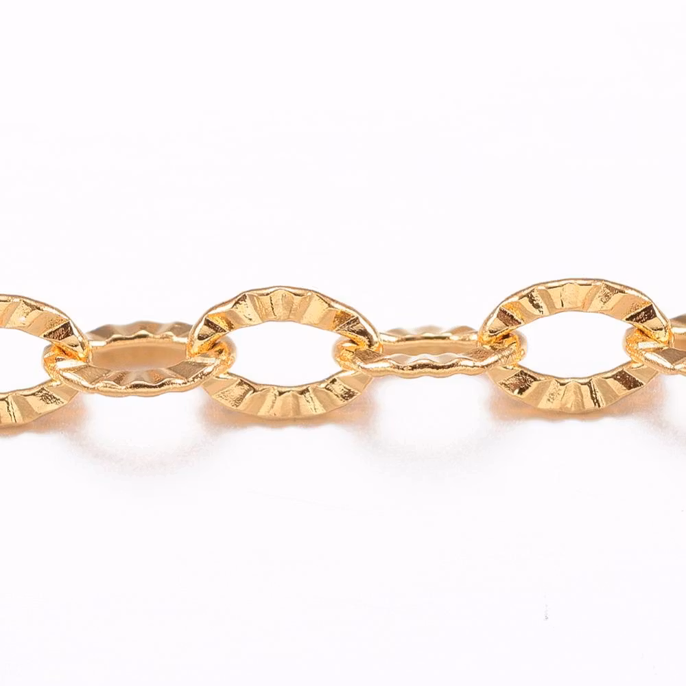 Guldfärgat rostfritt stål kedja 3.5x2.5 mm med PVD plätering, 1 m