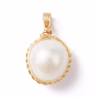 REA: Guldfärgat hänge sötvattenspärla vit 2:a sort, 1 st