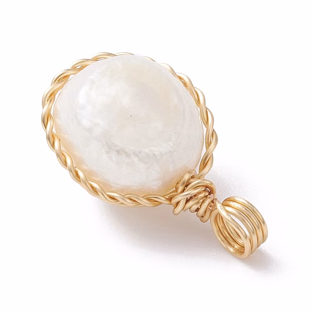 REA: Guldfärgat hänge sötvattenspärla vit 2:a sort, 1 st