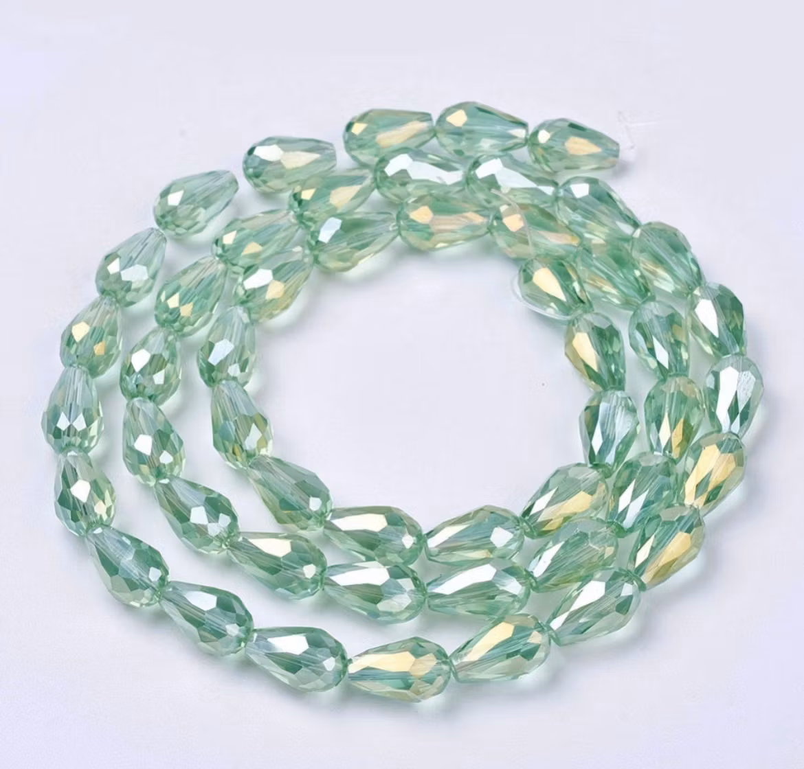 Facetterade glasdroppar grön AB 15 mm, 10 st