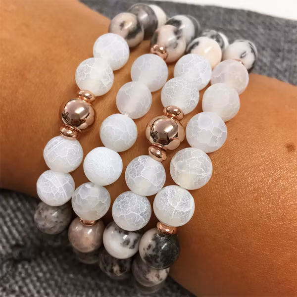 Frostad agat 5-6 mm vit, 1 sträng