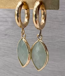 Guldfärgad avlång berlock fluorit, 1 st