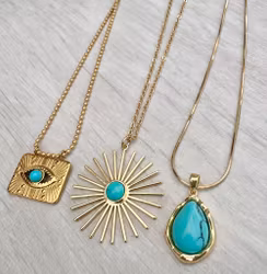 Guldfärgat rostfritt stål kedja 2 mm räfflad med klolås 45 cm, 1 st