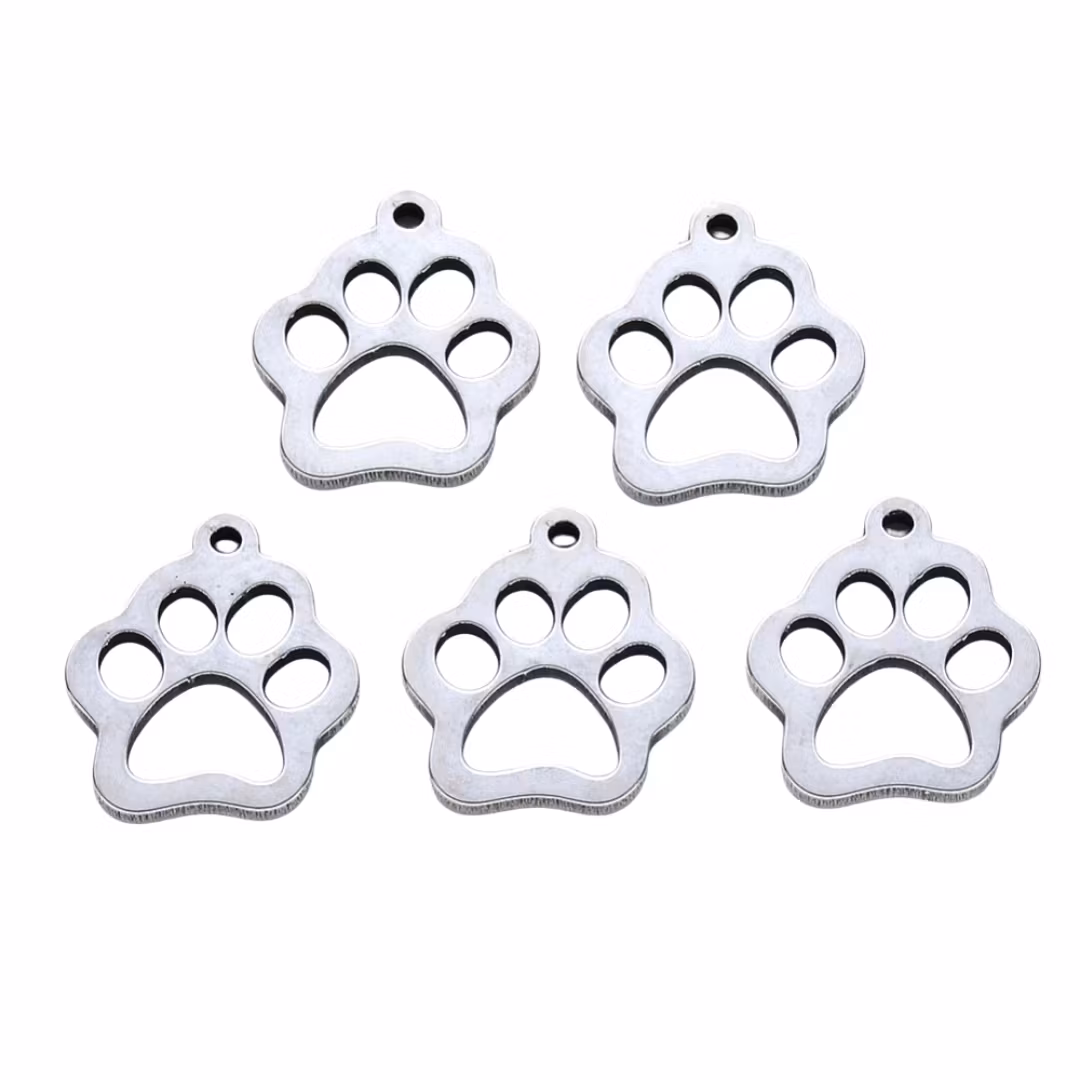 Kirurgiskt stål berlocker tassar, 10 st