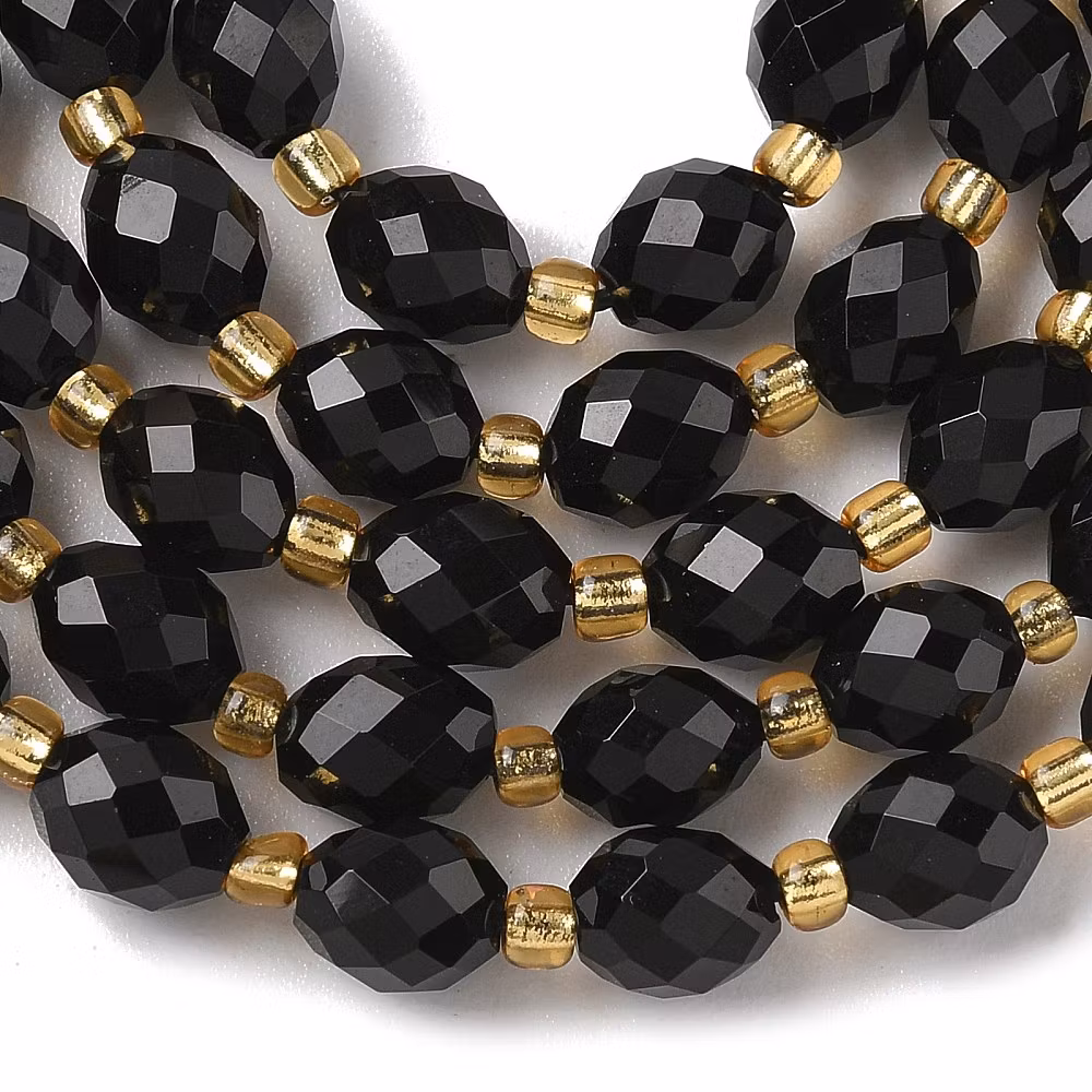 Facetterad onyx ovala, 1 sträng