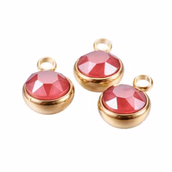 Guldfärgat rostfritt stål stor berlock mörkröd med PVD plätering, 1 st