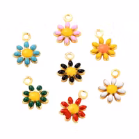 Guldfärgat rostfritt stål berlocker blommor mix, 5 st