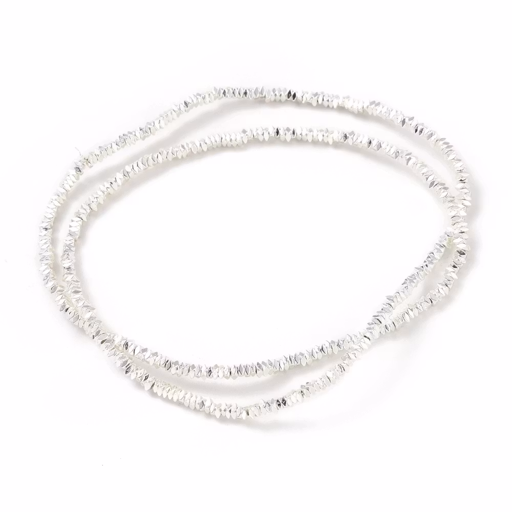 Silverfärgad hematit fyrkantiga 2 mm, 1 sträng