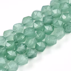 Jade 7x8 mm starcut gröna, 1 sträng