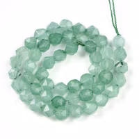 Jade 7x8 mm starcut gröna, 1 sträng