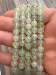Prehnit 8 mm, 1 sträng