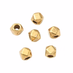 Guldfärgat rostfritt stål pärlor polygon 4x4 mm med PVD, 10 st