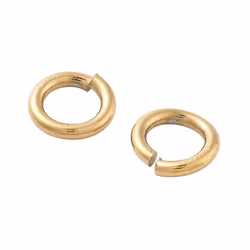 Guldfärgat rostfritt stål bindringar 8x1.5 mm med PVD och 18k, ca 20 st
