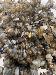 REA: Labradorite chips 2:a sort, 1 sträng