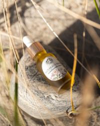 Ansiktsserumet "Naturlig Vakker" 20 ml