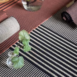 Löpare Isa svart/sand 33 x 120 cm