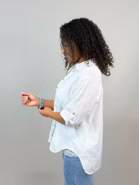 Mix by Heart Kelly blus vit brodyr