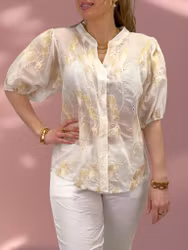 Märit broderad blus