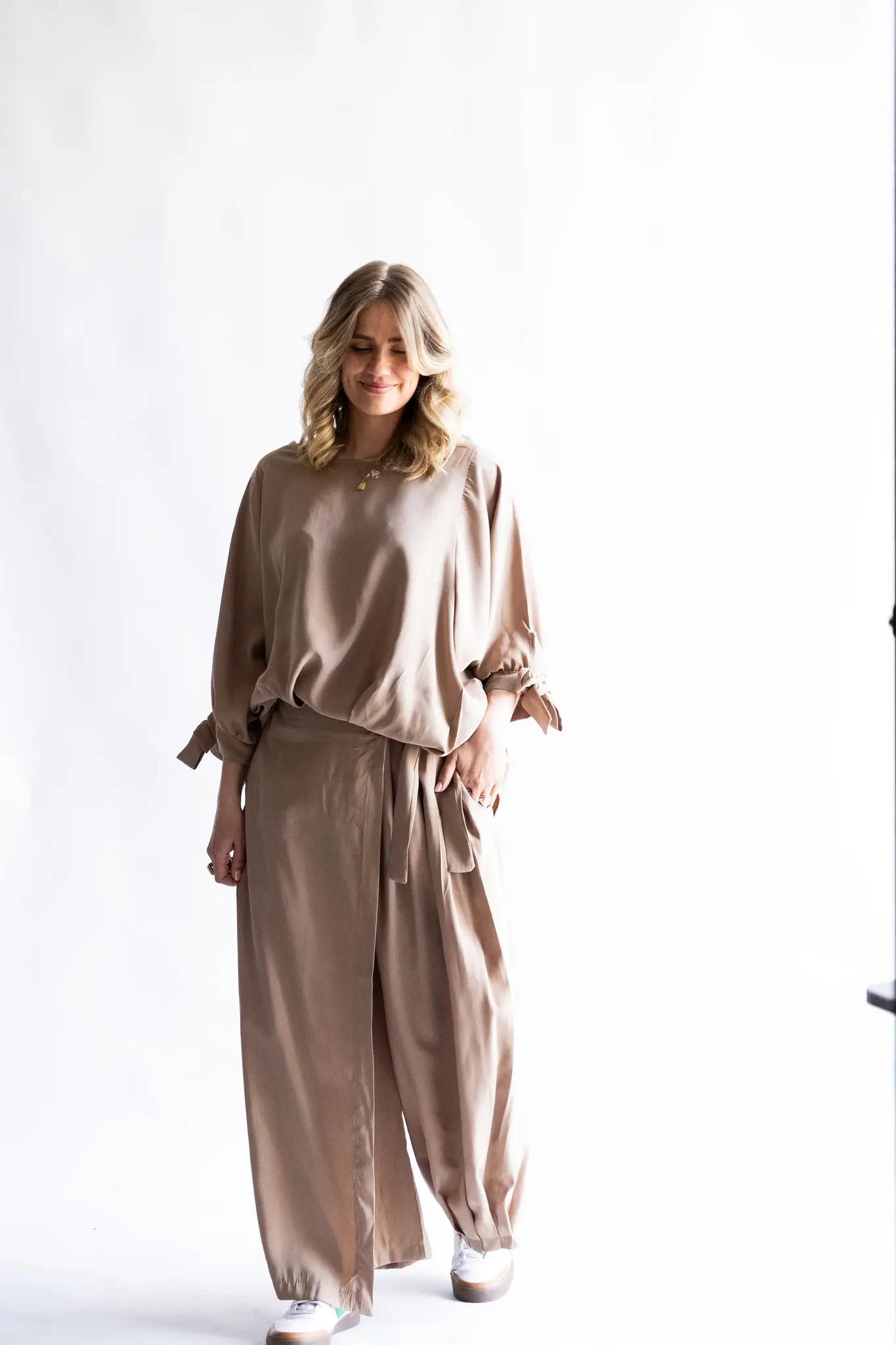 Reunion Silky Knot byxor camel