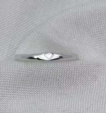 Ring stansat hjärta
