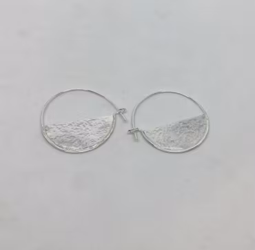 Örhängen halvmånar